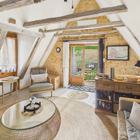 Casa de Férias Authentique Maison Familiale Proche Bourg - 6 Pers *